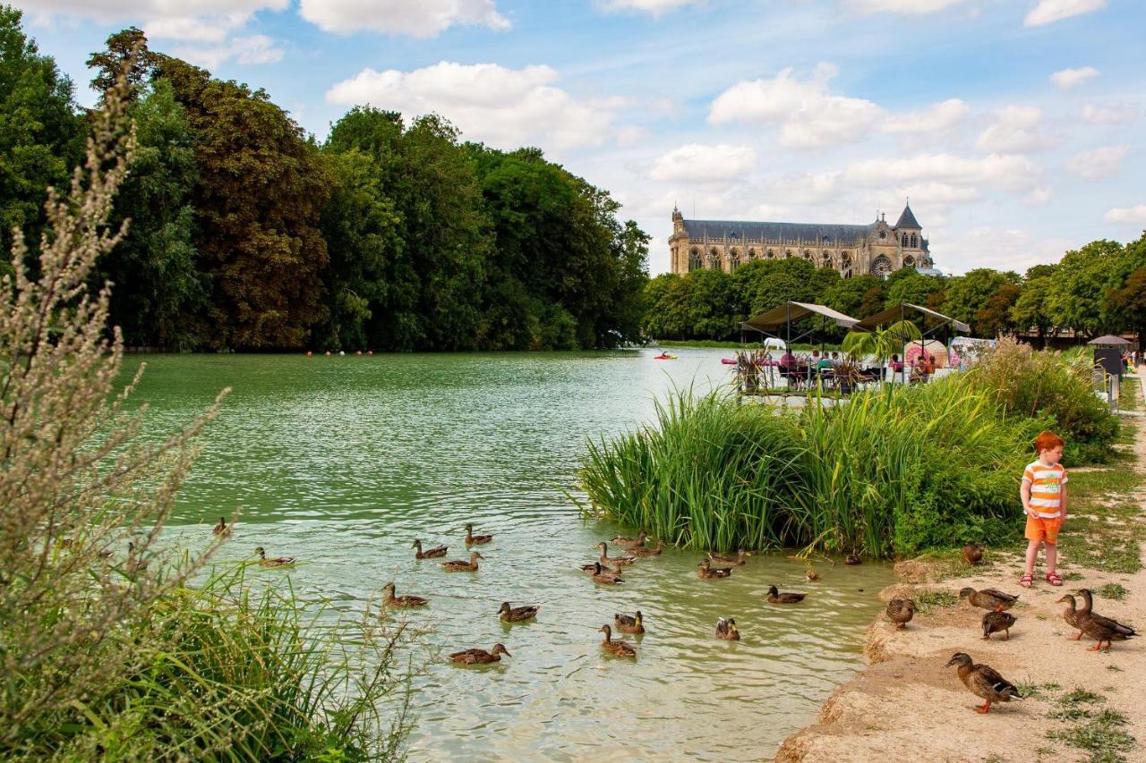 Camping De Châlons-en-Champagne Esterno foto